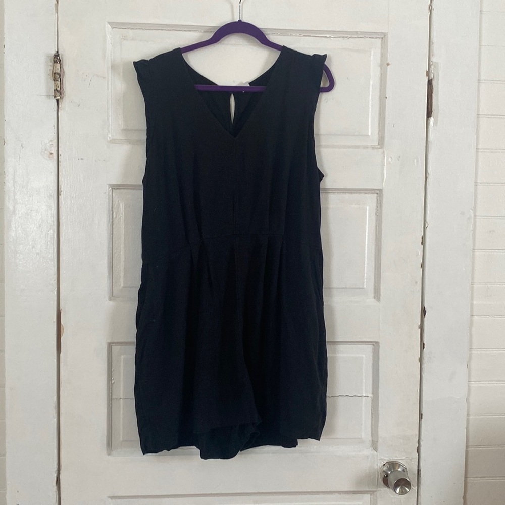 Linen type Pleated romper